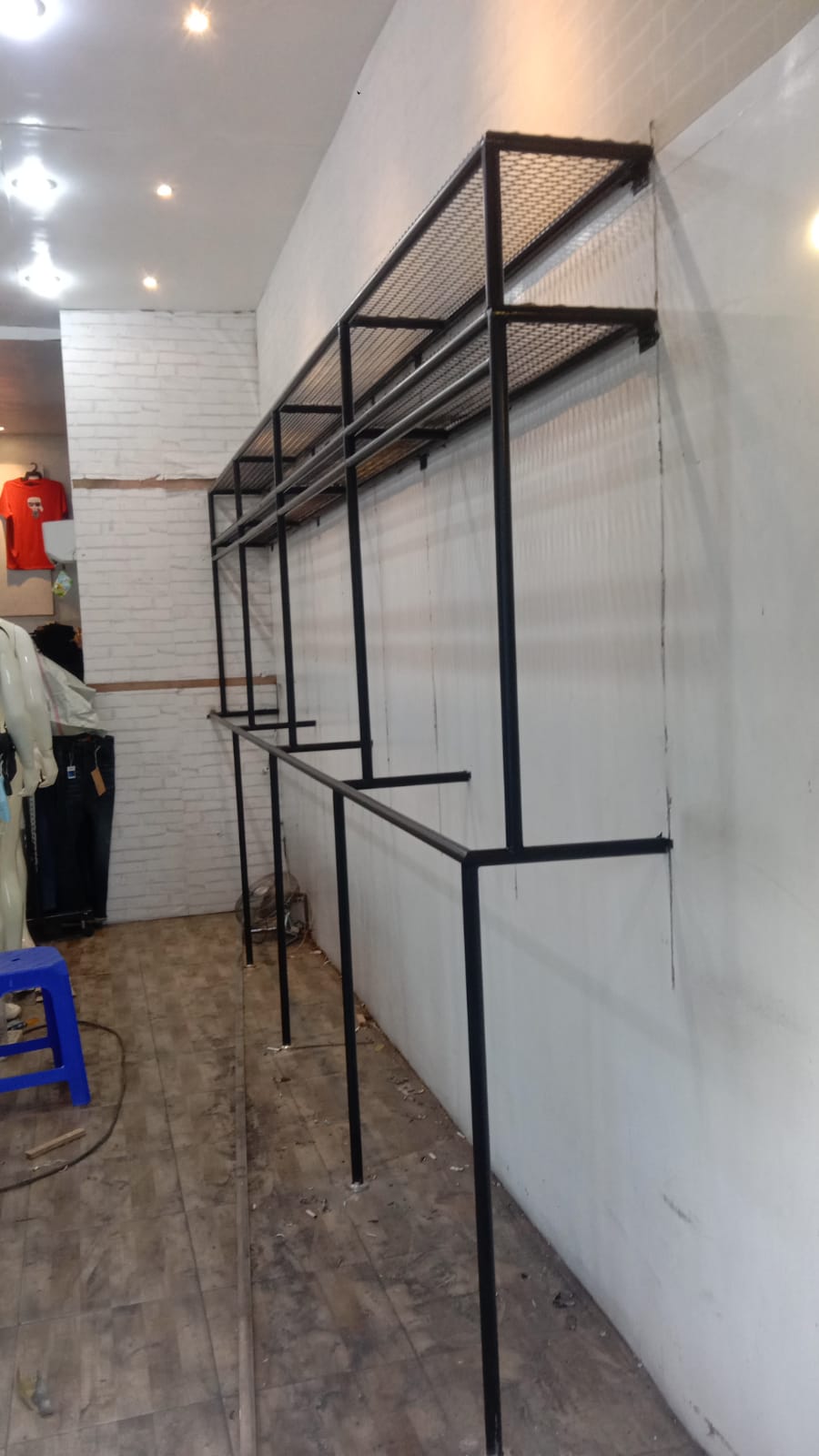 xo kt 2 rak dan kusen kaca - Dokumentasi Proyek